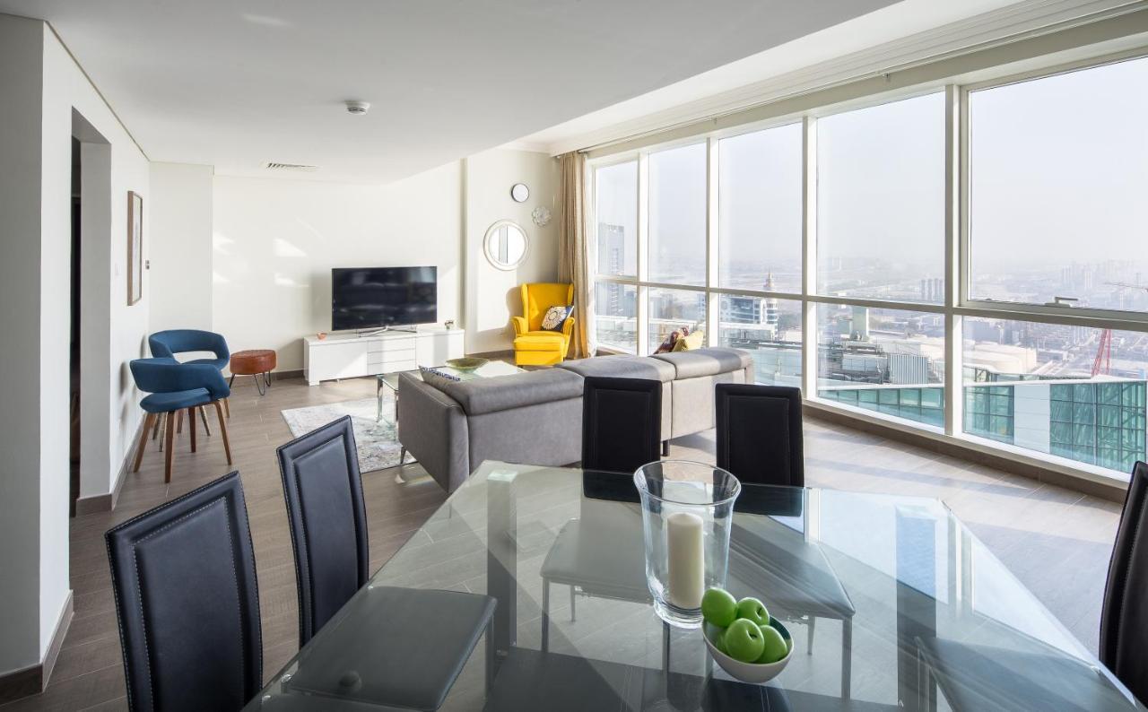 Frank Porter - Al Bateen Residence Dubai Buitenkant foto